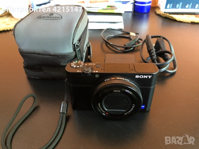Sony RX100 III 20.1 MP Premium Compact Digital Camera w/1-inch Sensor and 24-70mm F1.8-2.8 ZEISS Zoo, снимка 2 - Фотоапарати - 54580915