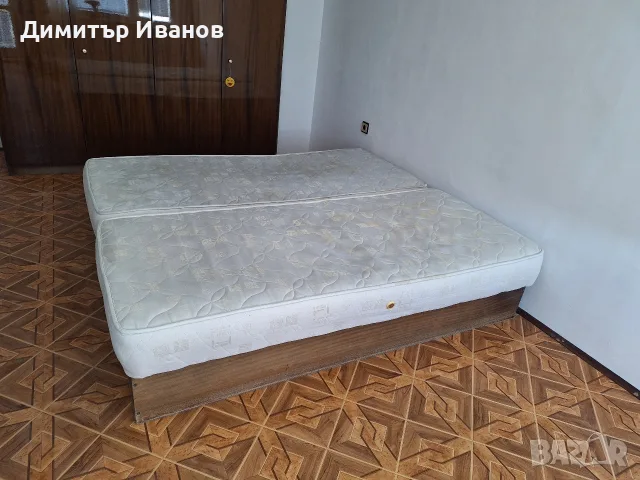 подарявам 2 единични легла 82/190 с еднолицев матрак Нани