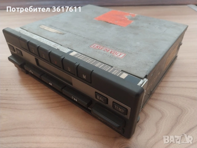 Ретро радиокасетофон за автомобил Becker Avus 2000, снимка 4 - Аксесоари и консумативи - 54893932