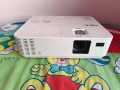 Проектор NEC np-ve303 Цена 100лв, снимка 1
