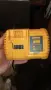 Продавам зарядно за акумулаторен ъглошлайф DeWalt , снимка 3