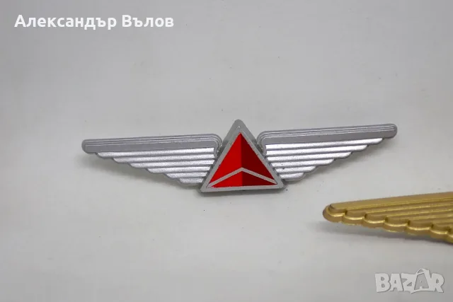 Значки Делта Авиокомпания 3 броя Комплект Авиация Джуниър пилот, снимка 3 - Колекции - 55544007