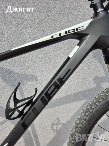 Карбонов планински велосипед CUBE REACTION 29 цола , снимка 4 - Велосипеди - 54316172