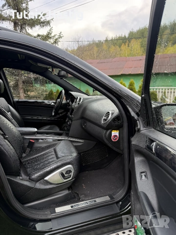 Mercedes-Benz ML 320 Edition 10 Sport Всички екстри, снимка 13 - Автомобили и джипове - 54490887