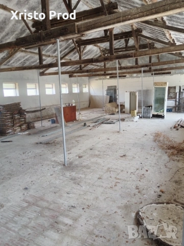 Краварник, снимка 3 - Складове - 54068773