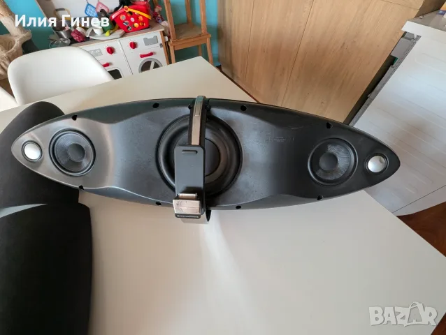 Bowers Wilkins Zeppelin Air, снимка 4 - Аудиосистеми - 55416099