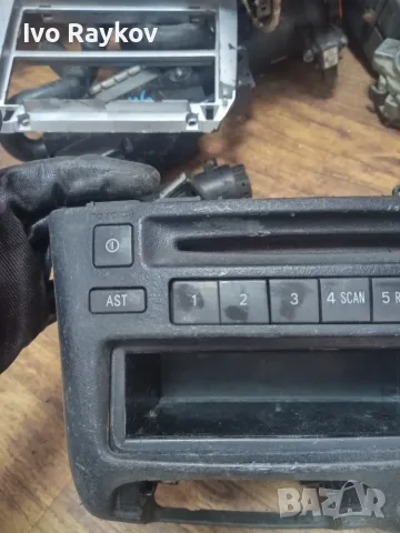 Toyota Yaris Radio /CD/DVD , 8612052390 , 86120, снимка 2 - Части - 55464696