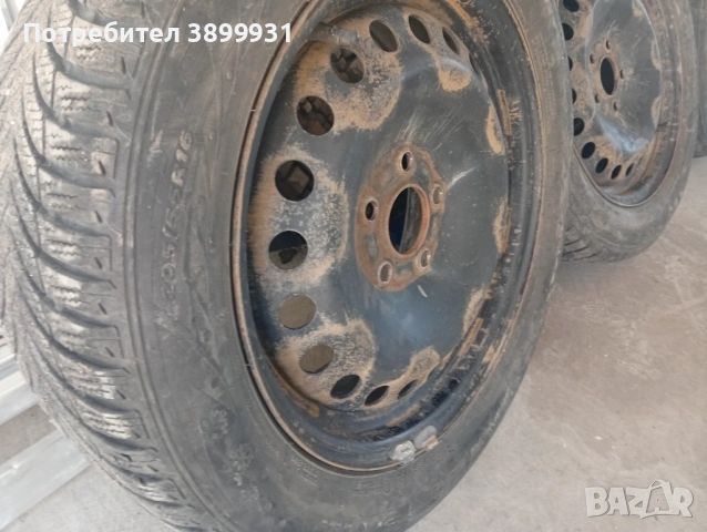 Зимни гуми със стоманени джанти 205/55, 16 за Форд и 20 оригинални гайки, снимка 8 - Гуми и джанти - 54429328