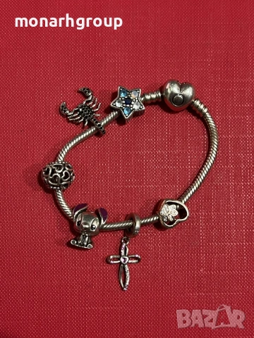 Сребърна гривна