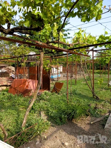 Къща с дворно място в с. Вратарите, обл. Добрич, снимка 2 - Къщи - 54250884