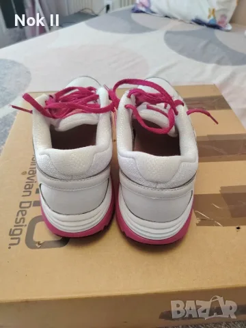 NIKE маратонки 42.5 номер, снимка 3 - Маратонки - 55446471