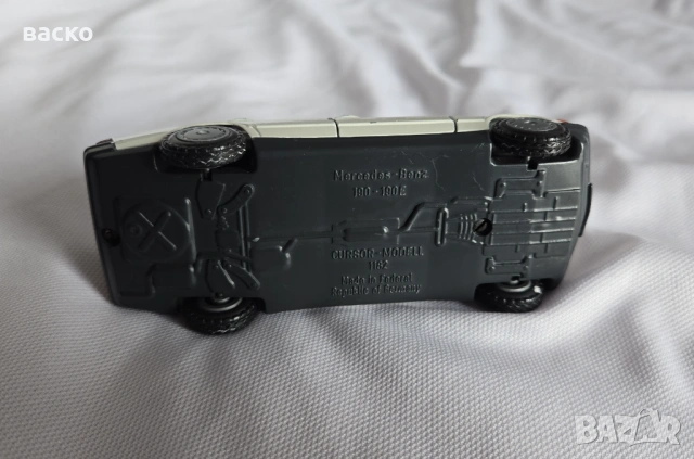 Mercedes Benz 190 190 E Cursor-Modell 1182 мащаб 1/35 Федерална Република Германия, снимка 3 - Колекции - 54194871