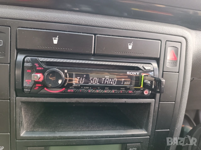 Авто CD SONY  USB, снимка 2 - Аксесоари и консумативи - 54650637