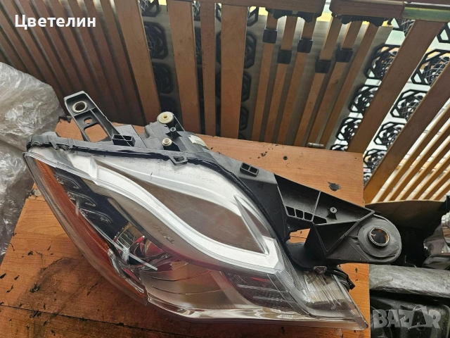 Десен фар Maseratti Quattroporte vi 6 desen far мазерати куатропорте 6, снимка 3 - Части - 54662769