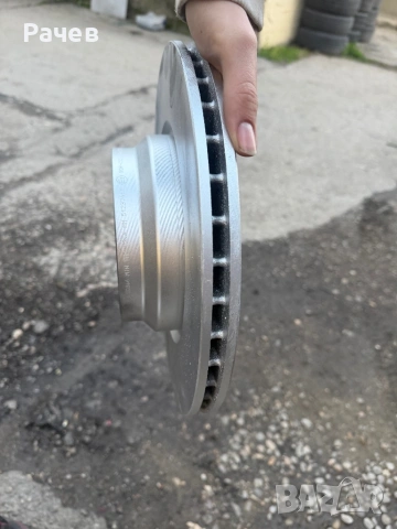Предни дискове 330mm e90, снимка 3 - Части - 54552056