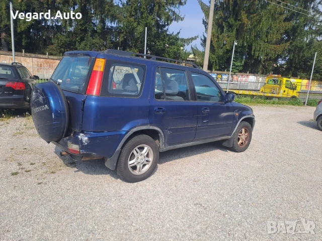 Джип Honda CR-V I 2000г 2.0i 147к.с. се продава на части, снимка 3 - Автомобили и джипове - 55069865