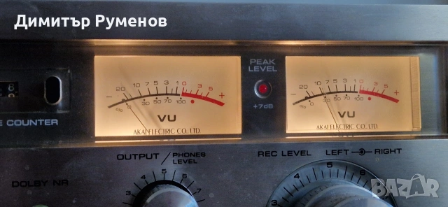 Касетен дек Akai GXC-706D, снимка 3 - Декове - 54987115