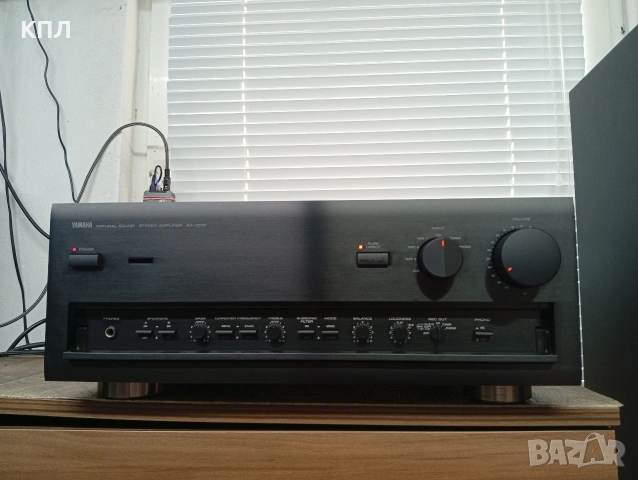 Усилвател YAMAHA AX-1070 Флагмана от серията , снимка 4 - Ресийвъри, усилватели, смесителни пултове - 54809288