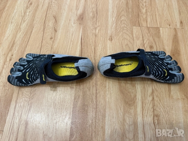 Vibram оригинални обувки с пръсти за спорт, снимка 8 - Спортни обувки - 54758963