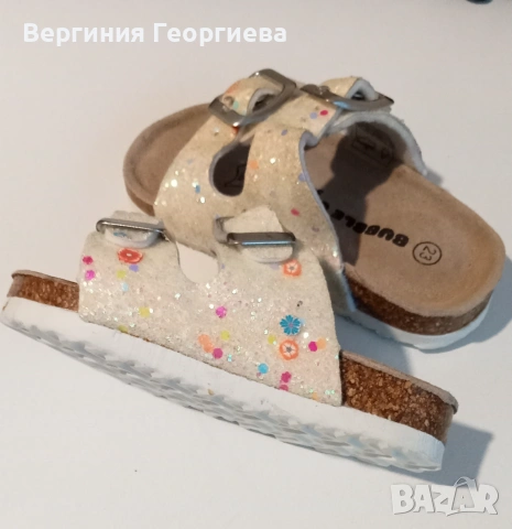 Официална бебешка рокля и красиви чехлички, снимка 8 - Бебешки рокли - 55074358