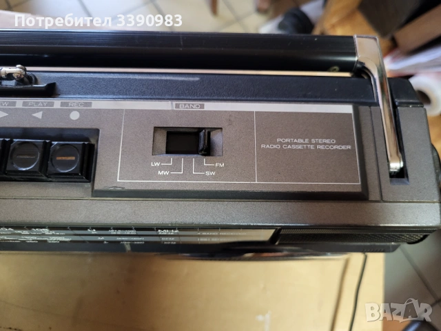 HITACHI TRK-6830E радиокасетофон, снимка 4 - Радиокасетофони, транзистори - 54013878