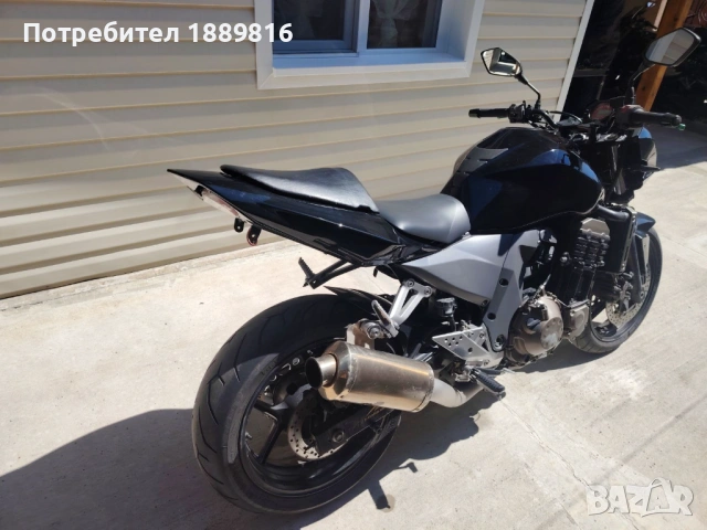 Kawasaki Z 750 на части, снимка 9 - Мотоциклети и мототехника - 54550579