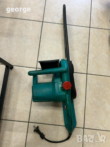 Електрическа резачка за дърва Bosch, снимка 4 - Други инструменти - 54204843