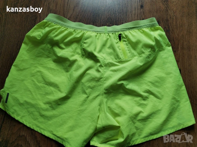 Nike MENS Flex Stride 5” Dri- Fit - мъжки фитнес шорти М 100% оригинал отлично състояние точни р, снимка 10 - Спортни дрехи, екипи - 54544073