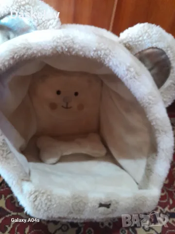 Продавам плюшен кът за куче, котка и др.