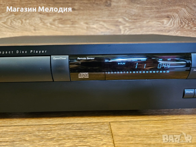 CD Player Harman Kardon HD7525 с истински Dual DAC за ценители, снимка 4 - Декове - 55122183