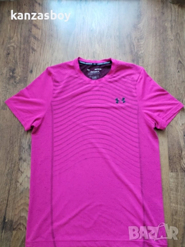 Under Armour - страхотна мъжка тениска КАТО НОВА M , снимка 6 - Тениски - 54597135