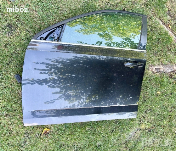 Врата предна лява Skoda Octavia 3 седан, снимка 3 - Части - 55238539