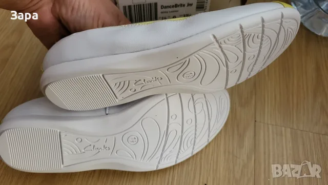 нови кожени обувки Clarks, 33.5ти номер, снимка 6 - Детски обувки - 55477254