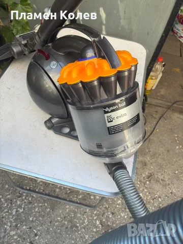 Dyson прахосмукачка, снимка 4 - Прахосмукачки - 55501024