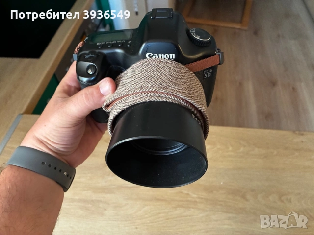 Canon 5D с обектив Canon 50mm F 1.4