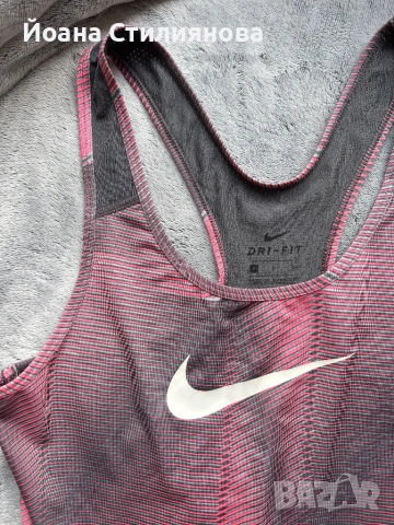 Оригинален дамски потник Nike, снимка 2 - Потници - 54766898