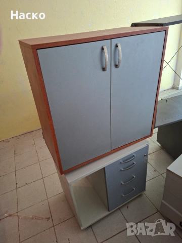 Голямо бюро за офис със чекмеджета, снимка 5 - Бюра - 55072145