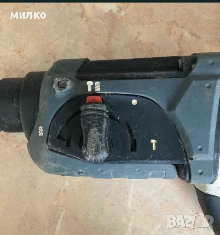 Акумулаторен перфоратор Makita DHR202 18v, снимка 2 - Перфоратори - 53956529