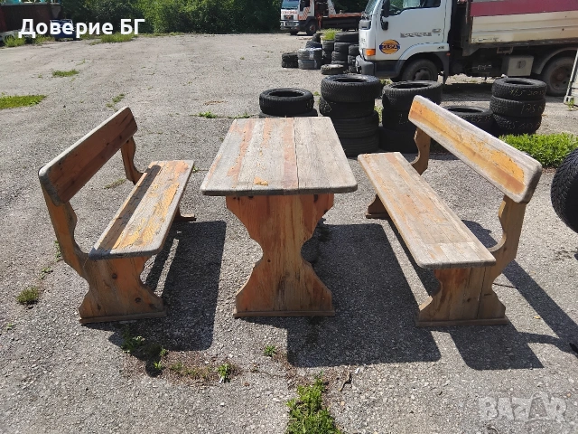 Масивна градинска гарнитура от дърво (сет)