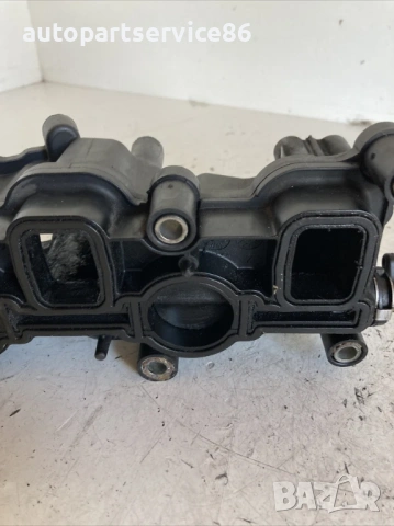 Всмукателен колектор десен за Volkswagen Phaeton 3.0 Tdi (2008) 059129712N , снимка 2 - Части - 54164579