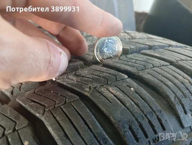 Зимни гуми със стоманени джанти 205/55, 16 за Форд и 20 оригинални гайки, снимка 5 - Гуми и джанти - 54429328