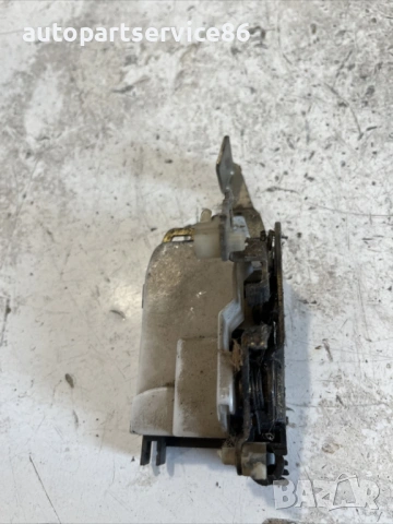 Брава предна дясна врата (ръчна) за Citroen Relay / Boxer / Ducato (02-2006), снимка 2 - Части - 54563567