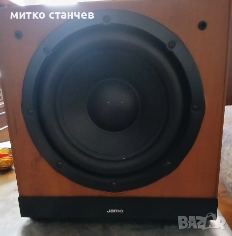 ктивен SUB JAMO SUB 1810 10" 180W за 170EU.