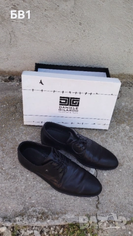 Мъжки официални маркови обувки 42, снимка 2 - Маратонки - 54355902