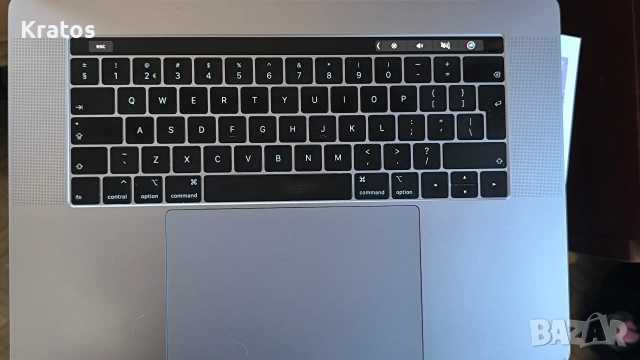 Лаптоп Apple Macbook pro (2019) A1990 16GB RAM i7 256 ssd с дефектирал дисплей, снимка 2 - Лаптопи за работа - 54583982