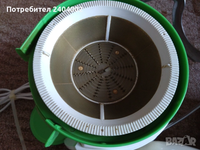 Сокоизтисквачка Moulinex JU400X 400W, снимка 9 - Сокоизстисквачки и цитрус преси - 54901331