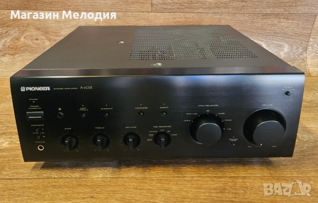 Усилвател Pioneer A-602R – Мощност и детайл от златните години на Hi-Fi Две по 120 вата на 4 ома., снимка 2 - Ресийвъри, усилватели, смесителни пултове - 54563859