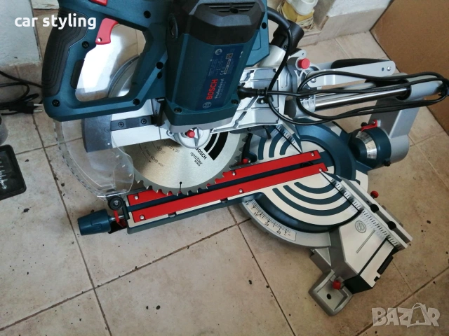 Bosch Professional GCM 305-254 D пендула герунг, снимка 4 - Триони и циркуляри - 55115217