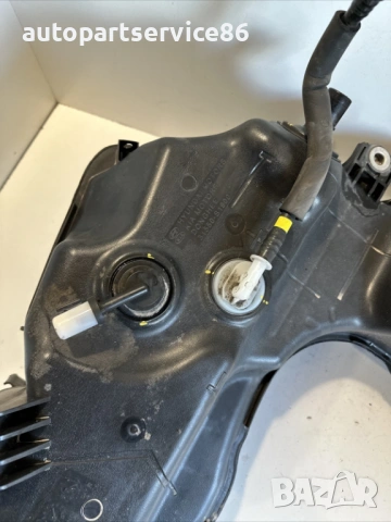 Резервоар за AdBlue за Hyundai Santa Fe 2.2 Crdi (2020) 31550-S1900, снимка 3 - Части - 54409426