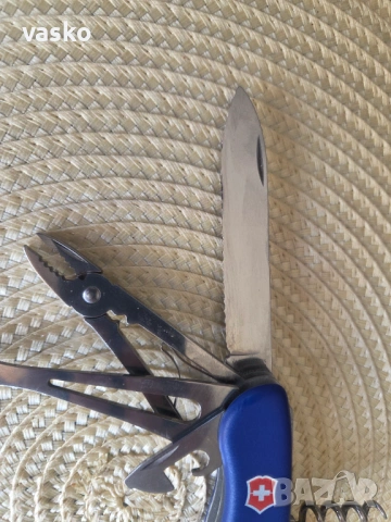 Victorinox Scipper Switzerland, снимка 2 - Ножове - 53969570